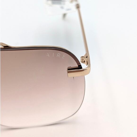 Aire Venatici Women's Aviator Sunglasses Bright Gold & Light Brown Grad Size L - Picture 4 of 9